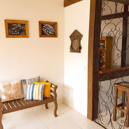 הוילה בוניטו Casa Com Piscina, Bem Localizada מראה חיצוני תמונה